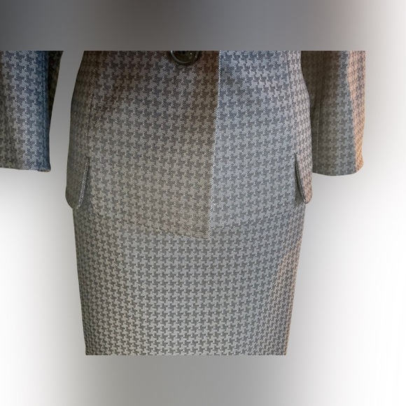 Le Suit Petite 2-pc. Knee Length Skirt Suit Gray Houndstooth Size 8P NWT - Picture 3 of 10